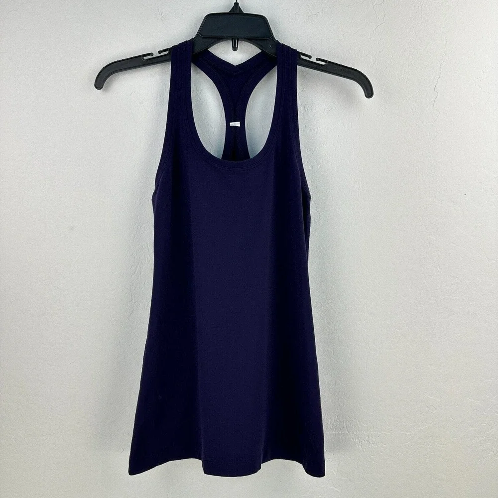 Lululemon Tank Top Womens Purple Racerback Scoop Neck Athleisure Sports Pullover